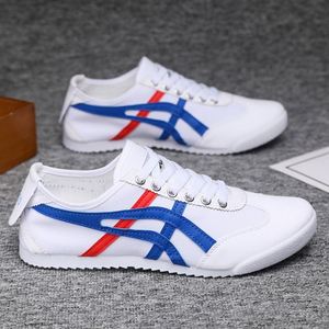 รองเท้าวิ่งย้อนยุคแบบคลาสสิกสำหรับทุกเพศ |   รองเท้าผ้าใบสีขาวสุดเท่สำหรับคู่รัก |   รองเท้าบอร์ดแฟชั่นน้ำหนักเบา ระบายอากาศได้ดี - Product Image 2