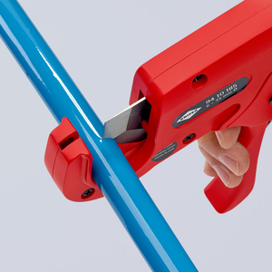 Cortatubos KNIPEX 94 10 185 para tubos de plástico (instalación eléctrica) 185 mm - Product Image 3