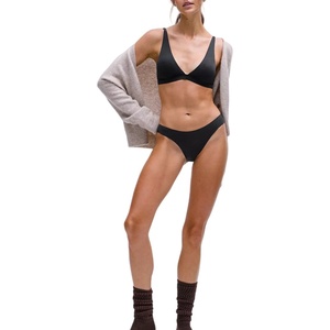 Fournisseur en gros OEM de soutien-gorge de sport grande taille, logo personnalisé, soutien-gorge de sport léger sans rembourrage pour femmes - Product Image 2