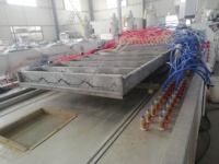 Placa de revestimiento PMMA de plástico PVC, lámina de techo hueco corrugado, perfil SJZ51/105 SJZ55/110 SJZ65/132, línea de extrusión