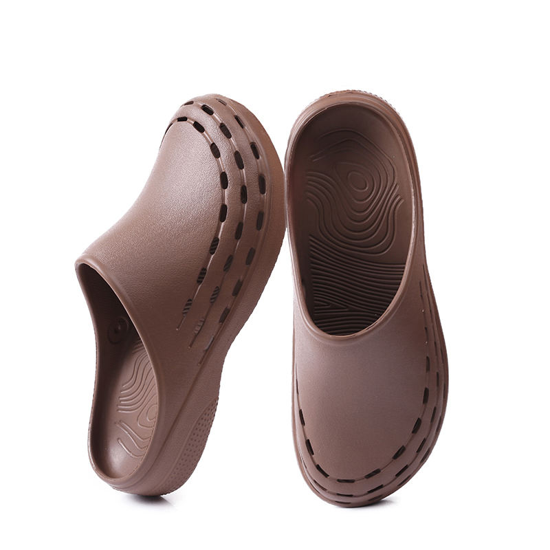 สีน้ำตาล