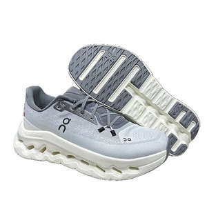 Scarpe da Corsa Sportive Casual Leggere e Traspiranti con Perline e Motivo a Lettere per Adulti, Nuova Collezione Primavera/Estate Putian on Cloudtilt - Product Image 5