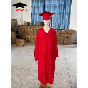 Conjunto de Toga y Birrete de Graduación Mate para Adultos con Borla y Adorno del Año para Graduados Universitarios - Product Image 1