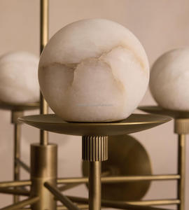 Lampadario in Ottone e Alabastro in Stile Classico Americano Moderno per Ville, Residenze, Uffici, Soggiorni e Camere da Letto - Product Image 5