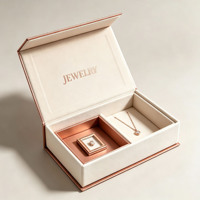 Boîte cadeau magnétique de luxe avec insert en velours noir, boîte à bijoux en forme de livre avec logo en feuille d'or personnalisée pour l'emballage de colliers et de boucles d'oreilles