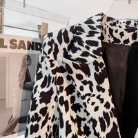 Blazer sur mesure pour femme en velours côtelé, à col cranté, imprimé léopard dégradé noir, coupe ajustée