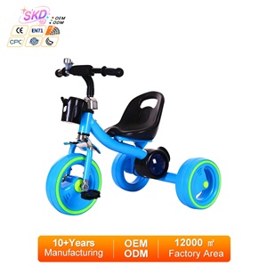 Tricycle pour enfants de 1 à 5 ans, vélo à pédales pour bébé, poussette pour enfant avec lumières, voiture à pousser en plastique pour bébé. - Product Image 1