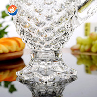 Ensemble de mugs à bière jetables contemporains en verre gaufré effet écailles de poisson avec quatre tasses – Vente en gros