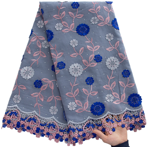 Ribete de Encaje Floral Bordado con Cuentas, Ecológico y de Lujo, para Vestidos de Novia y Prendas de Moda - Product Image 1