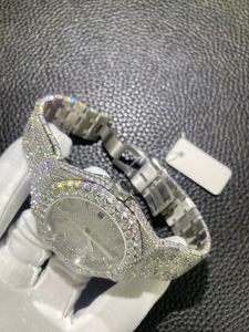 Montre mécanique pour homme personnalisée en gros avec moissanite VVS - Product Image 6