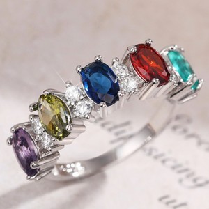 Anello Minimalista Geometrico con Zirconi Colorati per Donne, Elegante Gioiello da Dito alla Moda - Product Image 6