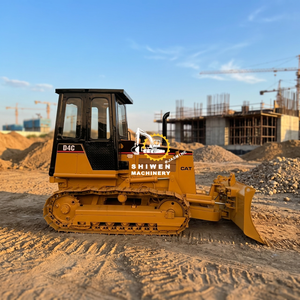 Mini Bulldozer CAT D4C Usado Original de Japón, Capacidad de Empuje de 2m³, Potencia de 60kw, Certificación CE EPA, Maquinaria Mini de 7 Toneladas D5K D6R D7R - Product Image 1