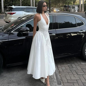Vestido Maxi Sexy con Escote en V Profundo y Cuello Halter para Mujer, de Cintura Alta, Espalda Descubierta y Empalme con Dobladillo Ancho, Ropa Larga para Fiesta de Noche y Club 3496 - Product Image 1