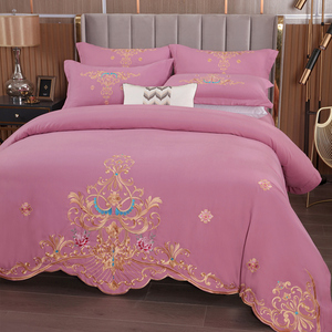 Phong Cách Mỹ Thêu Màu Hồng Bông Lễ Vua 4Pcs 6Pcs 7Pcs Wedding Bed Cover Set - Product Image 2
