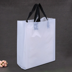 Vente en gros de sacs à provisions en plastique coloré LDPE de haute qualité personnalisés avec logo - Product Image 3