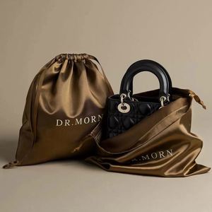 Sac à chaussures personnalisé avec logo doré, cordon de serrage, emballage tendance, sac à chaussures de danse en satin pour femmes - Product Image 5
