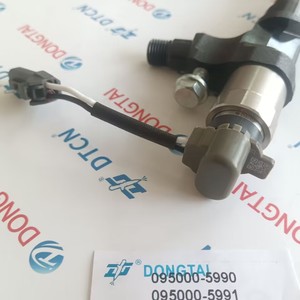 หัวฉีดน้ำมันดีเซลใหม่สำหรับขายส่ง รุ่น 23670-E0310 หัวฉีดคอมมอนเรล 095000-5990 ผลิตจากเหล็ก สำหรับรถบรรทุกฮีโน่ J05 - Product Image 3