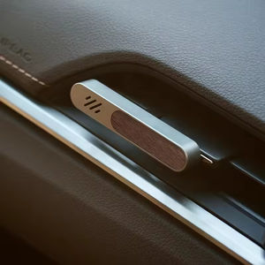 Özel organik koku ahşap Drift araba hava spreyi parfüm Visor Dashboard dekorasyon aromaterapi havalandırma klip - Product Image 5