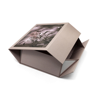 Boîte d'emballage cadeau vide en carton magnétique personnalisée pour figurines