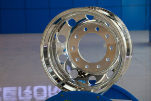22.5X8ล้อ/ล้อรถบรรทุกทำจากอะลูมิเนียมอัลลอยด์ขนาด.25ดีไซน์แบบอเมริกันแฟชั่นแบบรวดเร็ว/ขัดเงาสองด้านและระบายออกได้ - Product Image 2