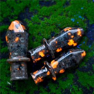 Épée sculptée en quartz poli, cristal de guérison, pierre naturelle sculptée, style Feng Shui vintage, vente en gros - Product Image 4