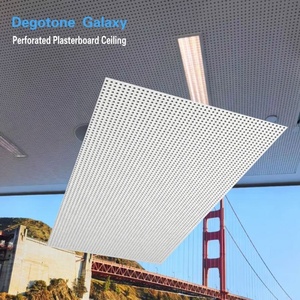 Plaques de plâtre perforées insonorisées et acoustiquement isolées avec trous carrés pour plafonds de bureau - Product Image 1