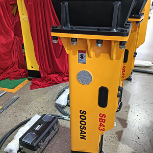 Excavadora de la Serie SB 43 de 571 kg de Peso para Toneladas de 07-14 con 1 Año de Garantía, Inspección por Video y Reporte - Product Image 1