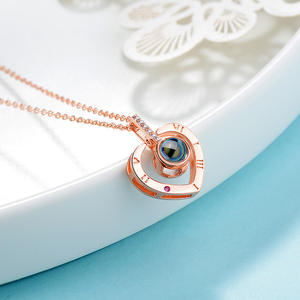 Collier pendentif à projection Dingchao Je t'aime en acier inoxydable, bijoux romantiques, cadeau or argent rose pour femmes - Product Image 4