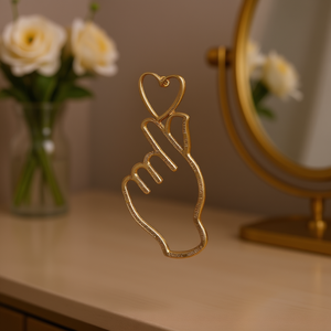 E2989 Pendientes de clip con forma de corazón chapados en oro, joyería de moda unisex en negro y dorado, regalo con la frase «Te amo para siempre» - Product Image 2