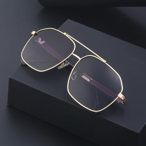 Lunettes de soleil rétro personnalisées à double pont pour hommes, monture carrée en métal, protection UV400, style Instagram - Product Image 5