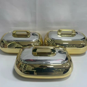 Ensemble de 3 casseroles isothermes professionnelles de 4,5 L, 5,5 L et 6,5 L avec couvercle doré pour <span class=keywords><strong>un</strong></span> dîner luxueux - Product Image 1