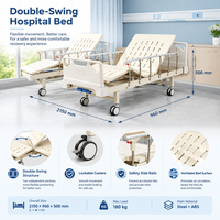 Barrière latérale métallique pour lit d'hôpital avec roulettes à frein bleues et cadre crème, pour l'ameublement des établissements de soins à long terme