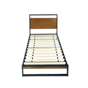 King Queen Full Size Platform in metallo <span class=keywords><strong>letto</strong></span> <span class=keywords><strong>letto</strong></span> dormitorio in <span class=keywords><strong>ferro</strong></span> con <span class=keywords><strong>testiera</strong></span> <span class=keywords><strong>letto</strong></span> per Hotel camera da <span class=keywords><strong>letto</strong></span> - Product Image 4