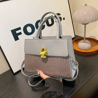 Sac Fourre-tout de Luxe pour Femme 2026, Grande Capacité, en Cuir PU de Designer, Fermeture Éclair, Doublure Polyester, Motif Pierre, Décoration Chaîne