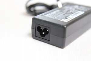 Adaptador de Corriente para Portátil Alienware <span class=keywords><strong>Sentia</strong></span> M3200, <span class=keywords><strong>Sentia</strong></span> Fosa N340S2, N340S8, Hyperdata N340S2, 100-240V/1.7A, 20V/3.25A - Product Image 4
