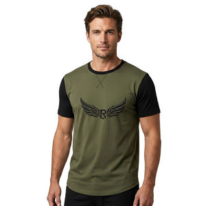 Camiseta de Manga Corta para Hombre, Color Verde Oliva, Mangas Negras, Cuello Redondo, Estilo Holgado, Informal, Tejida, Transpirable, con Logotipo Estampado en la Parte Delantera - Product Image 2
