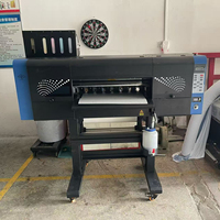 Impresora DTF Xeda de 24 pulgadas de segunda mano con 4 cabezales de impresión I3200 A1, máquina de impresión por transferencia para camisetas con agitador de cinta Zhou de 60 cm y secador
