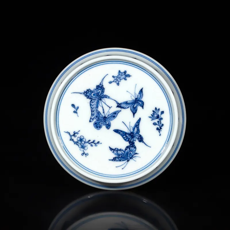 2024 platos de estilo chino hechos a mano al por mayor tazas de té de café de porcelana azul y blanca platillos