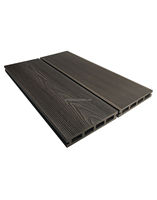 Planches de terrasse en bois pour l'extérieur Planches de terrasse en bois pour plancher en bois Planche de terrasse en plastique composite Planche résistante aux intempéries en bois composite