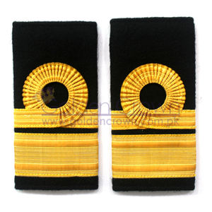 Venta al por mayor de insignias cosidas de diseño 3D, charreteras de hombro con trenzas doradas, logotipo bordado, tela plástica para decoración de uniformes - Product Image 1