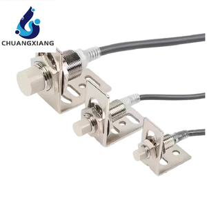 Analoge in- en uitgangsmodule Automatische besturingssensor E3F2-DS30C4-P1 op voorraad - Product Image 5