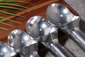 Cuchara de aleación de aluminio con mango largo para cocina personalizada, respetuosa con el medio ambiente y sostenible, fácil de usar, <span class=keywords><strong>forma</strong></span> de <span class=keywords><strong>cubo</strong></span> apilable para helado casero - Product Image 4