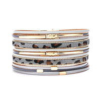 Bijoux bohèmes en crin de cheval fermoir magnétique Bracelet en cuir fait à la main multicouche Bracelet en cuir imprimé léopard pour femmes