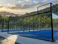 Pista de Pádel Modular de 10x20M con Paredes de Vidrio y Postes de Red para Césped en Latinoamérica para Propiedades Privadas, Cubierta Panorámica 360 Super Padel