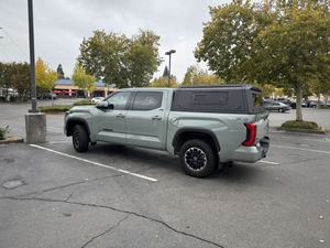 Toit rigide pour benne de camion tout-terrain imperméable XINYI pour Tundra 5,5 pieds - Product Image 2