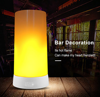 Décoration de Bar LED flamme effet lumineux à distance de chargement USB portable rechargeable lumière de flamme avec magnétique sur la base