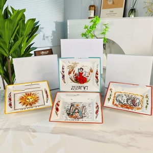Cenicero de Estilo Europeo, Ligero y Lujoso, Creativo, con Diseño de Sol y Estrellas, para el Hogar y la Oficina - Product Image 1