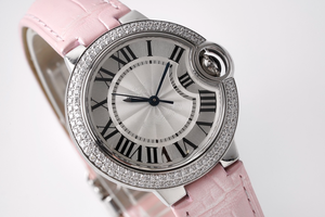 Montre de luxe de haute qualité en acier inoxydable avec mouvement mécanique, cadran en cristal saphir, boîtier carré, résistance à l'eau de 10 m, chiffres romains - Product Image 4