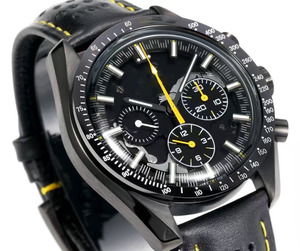 Montre mécanique lumineuse étanche 100M de haute qualité, style classique lune, noir et jaune - Product Image 2