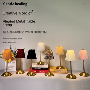 Lámpara de Escritorio LED Moderna con Forma de Paraguas, Tela Plegada, Metal, Regulable, Pantalla Blanca, Luz Nocturna Eléctrica para Hotel - Product Image 2